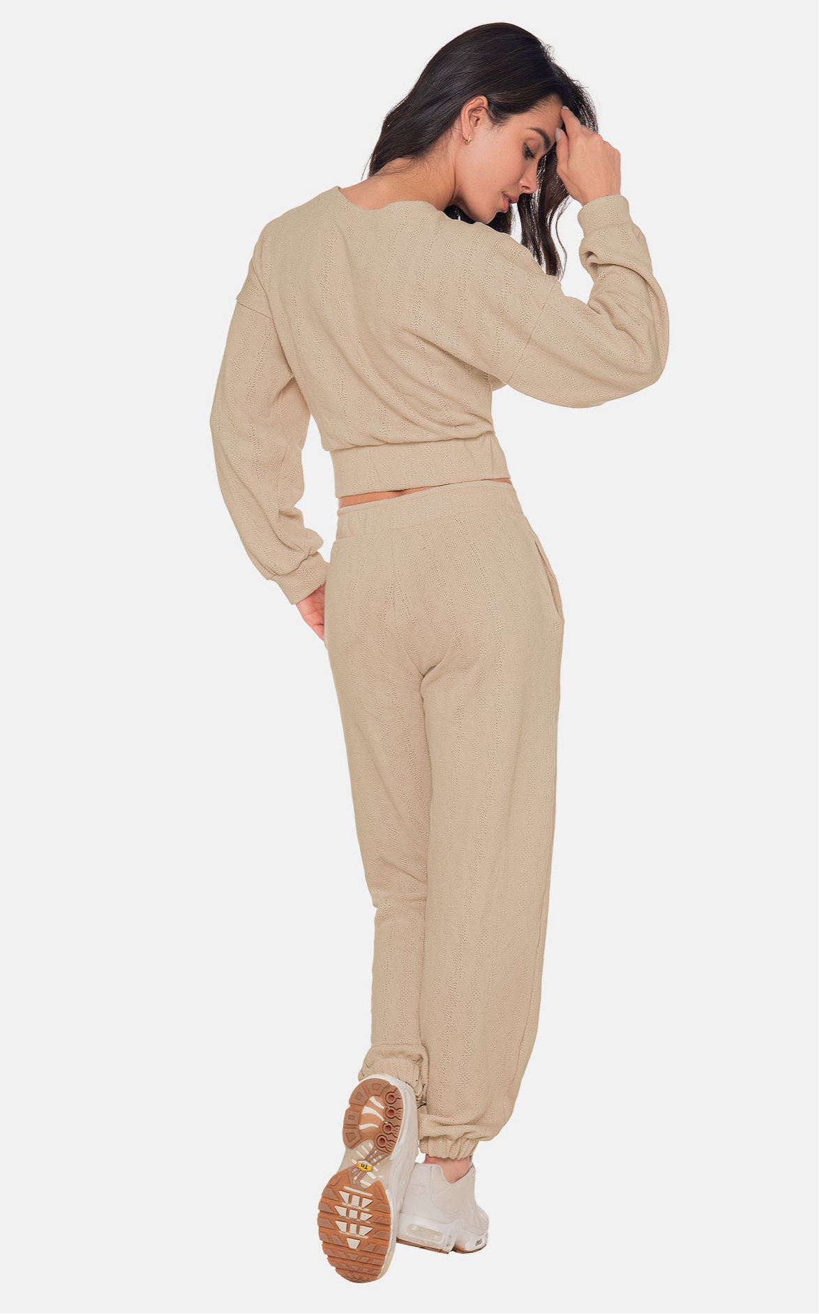 Casual Set Knitted in Thread