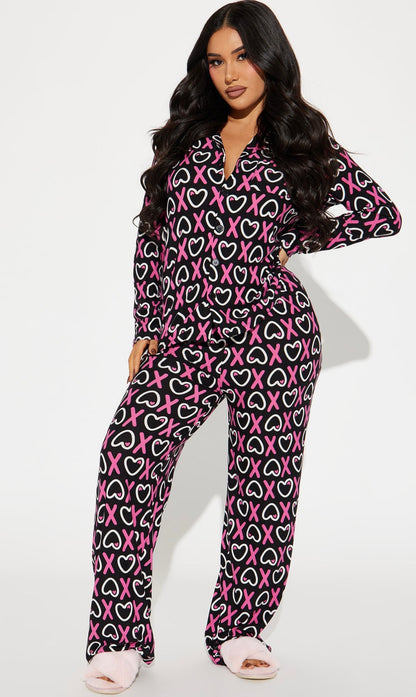 Hug and Kiss Me Pijama
