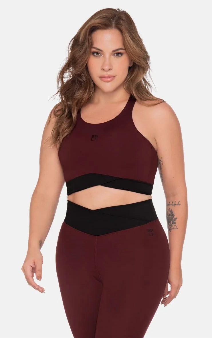 Two Tone V Cut Set